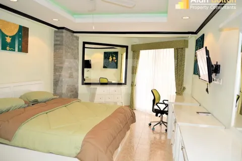 Condominio de 1 dormitorio en Jomtien Beach, Pattaya, Tailandia № 211197 - foto 4