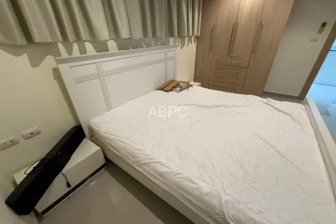 Condominio de 2 dormitorios en Pattaya, Tailandia № 211203 - foto 3