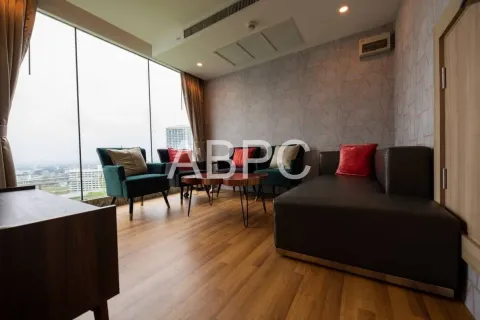 Condominio de 4 dormitorios en Pattaya, Tailandia № 211200 - foto 3