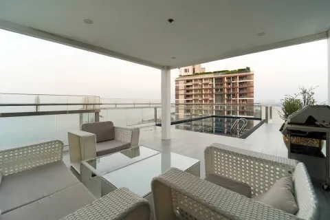 Condominio de 4 dormitorios en Pattaya, Tailandia № 211200 - foto 12