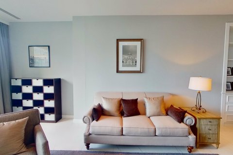 Condo in Pathum Wan, Bangkok, Thailand, 2 bedrooms  № 139593