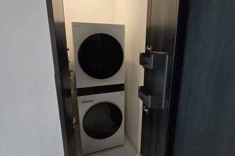 Condo in Watthana, Bangkok, Thailand, 2 bedrooms  № 139595 - photo 20