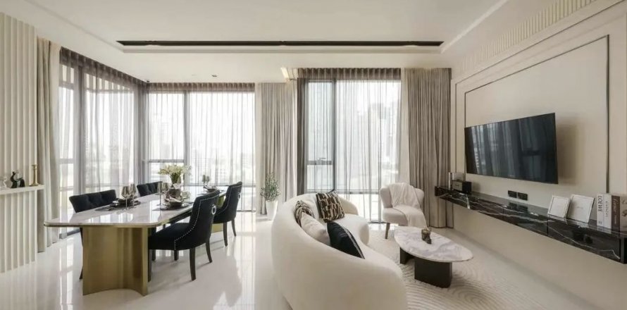 Condo in Watthana, Bangkok, Thailand, 2 bedrooms  № 139595