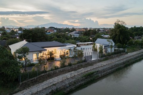 Дом в Лампхуне, Таиланд с 9 спальнями № 147820 - фото 2