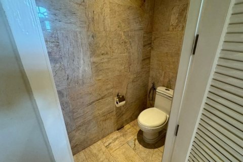 Villa in Phuket, Thailand 3 bedrooms № 147825 - photo 24