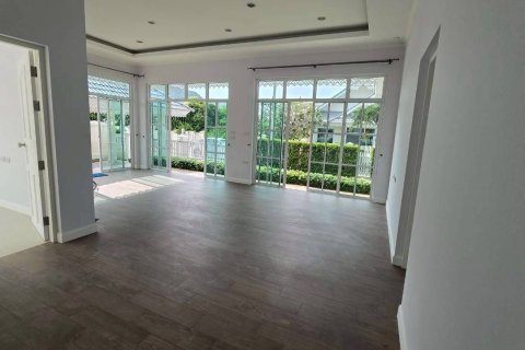 Дом в Хуа Хине, Таиланд с 3 спальнями  № 147821 - фото 8