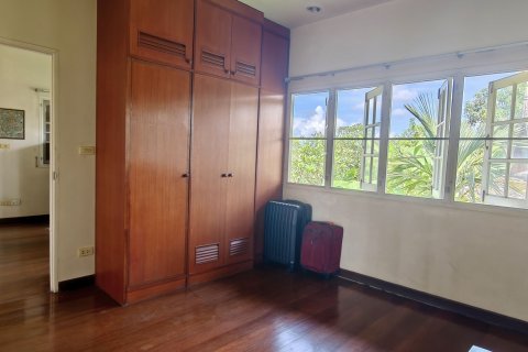 Villa in Chiang Mai, Thailand 7 bedrooms № 147823 - photo 18
