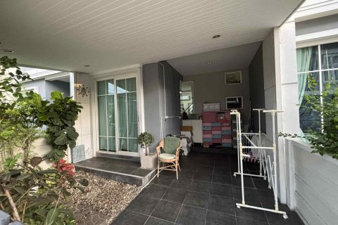 Таунхаус в Пхра Прадаенге, Таиланд с 3 спальнями  № 138089 - фото 4