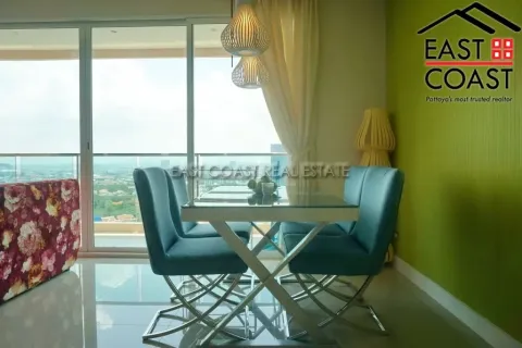 Condominio de 2 dormitorios en Jomtien Beach, Pattaya, Tailandia № 213209 - foto 3