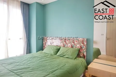 Condominio de 2 dormitorios en Jomtien Beach, Pattaya, Tailandia № 213209 - foto 10