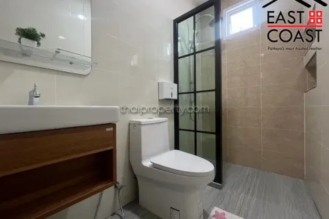 Casa de 3 dormitorios en Pattaya, Tailandia № 213211 - foto 7