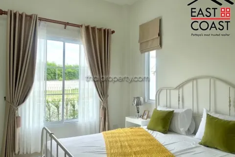 Casa de 3 dormitorios en Pattaya, Tailandia № 213211 - foto 4