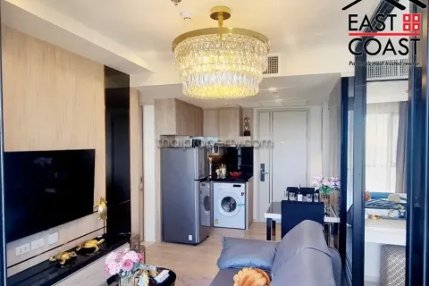 Condominio de 2 dormitorios en Pattaya, Tailandia № 213210 - foto 14