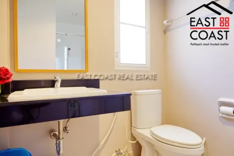 Casa de 3 dormitorios en Pattaya, Tailandia № 213208 - foto 11