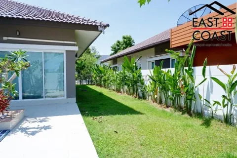Casa de 3 dormitorios en Pattaya, Tailandia № 213208 - foto 12