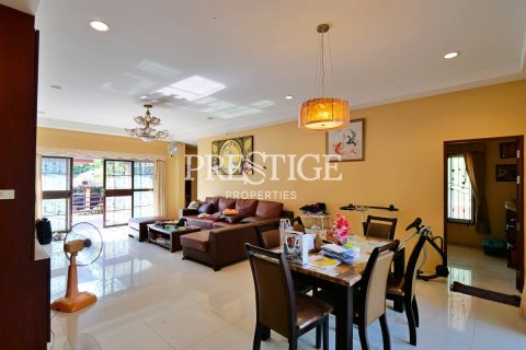 บ้านในพัทยา, ประเทศไทย 5 ห้องนอน № 198515 - รูปถ่าย 4