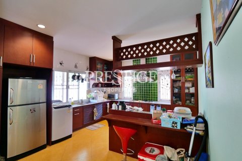 บ้านในพัทยา, ประเทศไทย 5 ห้องนอน № 198515 - รูปถ่าย 5
