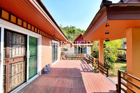 บ้านในพัทยา, ประเทศไทย 5 ห้องนอน № 198515 - รูปถ่าย 16
