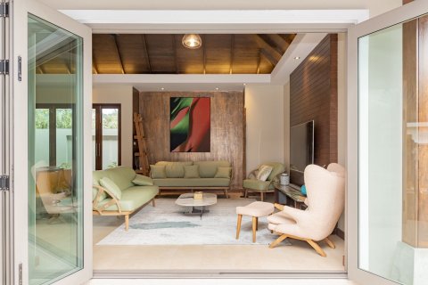 Villa in Phuket, Thailand 3 bedrooms № 154202 - photo 2