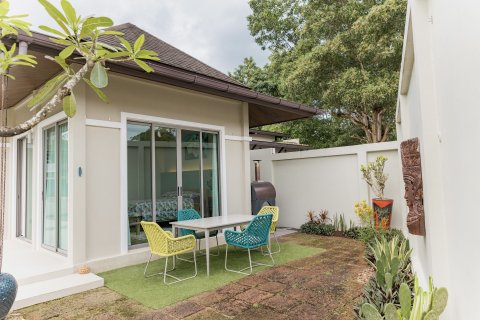 Villa in Phuket, Thailand 3 bedrooms № 154202 - photo 20