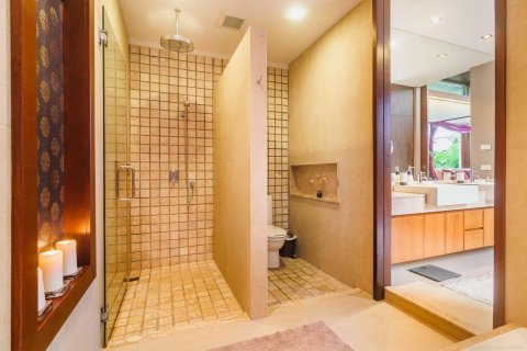 Villa in Phuket, Thailand 3 bedrooms № 154202 - photo 15