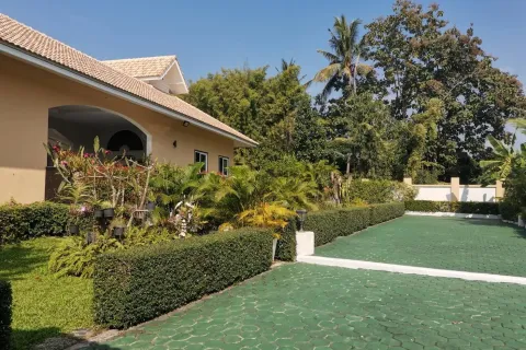 Hotel in San Sai, Thailand № 154201 - photo 7