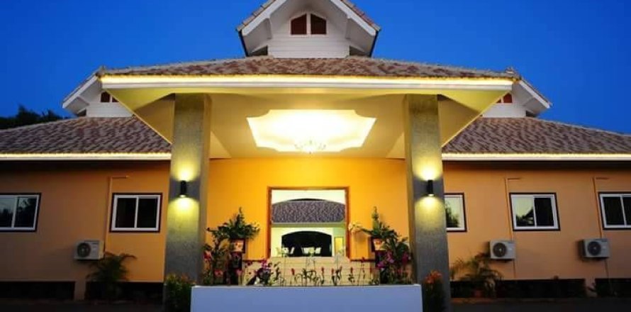 Hotel in San Sai, Thailand № 154201