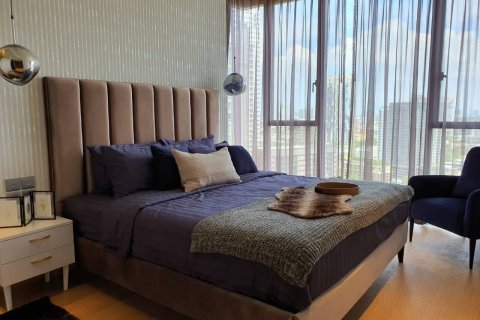 Condo à Khlong Toei, Bangkok, Thaïlande, 2 chambres  № 149436 - photo 4