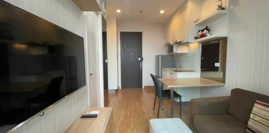 Студия в кондо в Клонг Тоэй, Бангкок, Таиланд № 149435