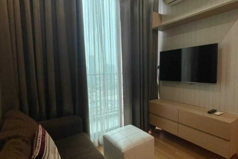 Студия в кондо в Клонг Тоэй, Бангкок, Таиланд № 149435 - фото 7