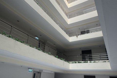 Condo in Watthana, Bangkok, Thailand, 2 bedrooms  № 161833 - photo 3