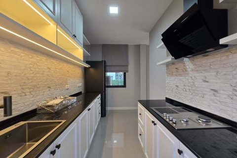 Maison à Bang Phli Yai, Thaïlande 4 chambres № 161831 - photo 5