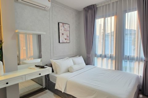 Maison à Bang Phli Yai, Thaïlande 4 chambres № 161831 - photo 11