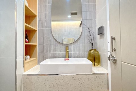 Studio dans le Condo à Watthana, Bangkok, Thaïlande  № 161830 - photo 20