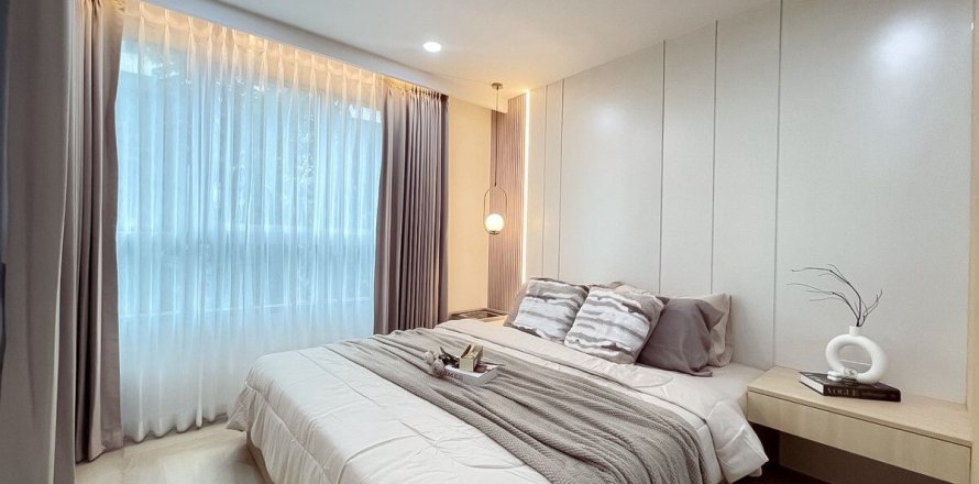 Studio dans le Condo à Watthana, Bangkok, Thaïlande  № 161830