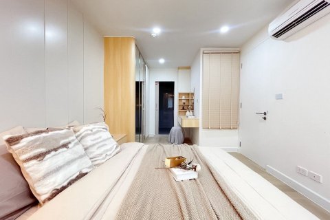 Studio dans le Condo à Watthana, Bangkok, Thaïlande  № 161830 - photo 11