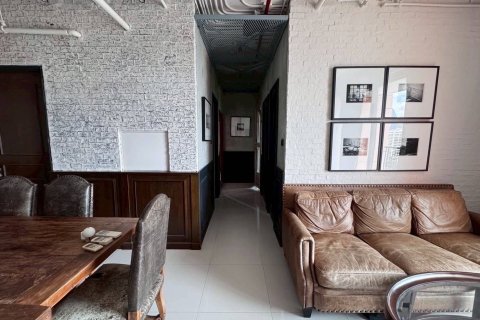 Кондоминиум с 3 спальнями в Клонг Тоэй, Бангкок, Таиланд № 152921 - фото 2