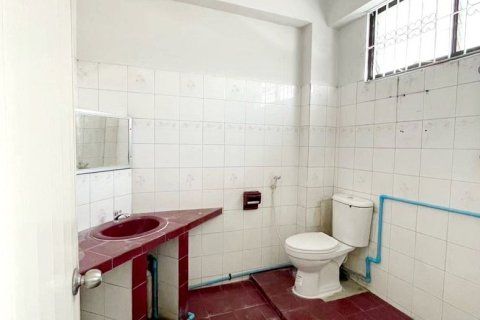 Townhouse in Khon Kaen, Thailand 5 bedrooms № 152920 - photo 18