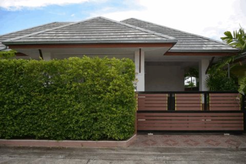 House on Jomtien Beach, Pattaya, Thailand 2 bedrooms № 193209 - photo 4