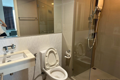 Condo in Bangkok, Thailand, 2 bedrooms  № 188499