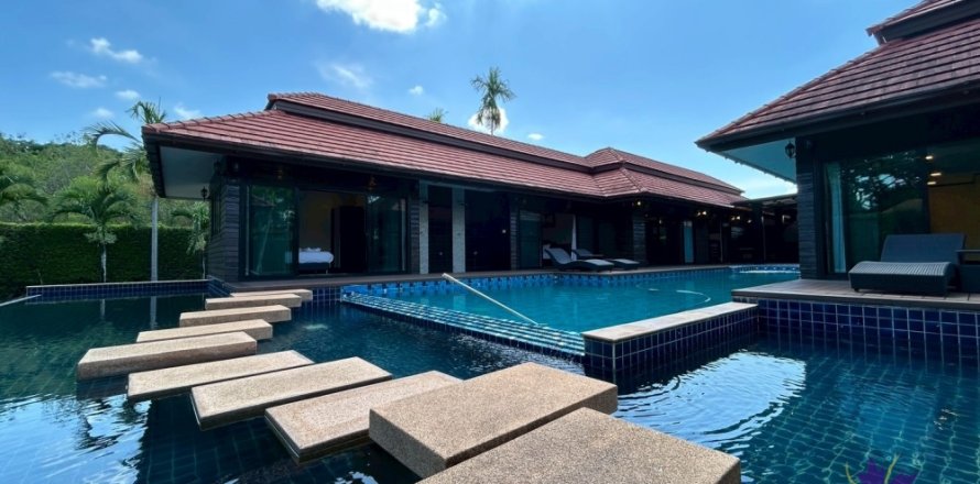 Maison à Saraphi, Thaïlande 5 chambres № 200283