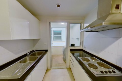 Кондоминиум с 2 спальнями в Клонг Тоэй, Бангкок, Таиланд № 150219 - фото 5
