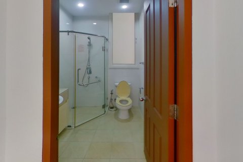 Кондоминиум с 2 спальнями в Клонг Тоэй, Бангкок, Таиланд № 150219 - фото 6