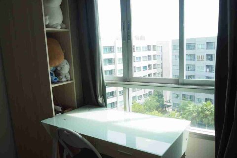 Condo in Bangkok, Thailand, 1 bedroom № 208728 - photo 5