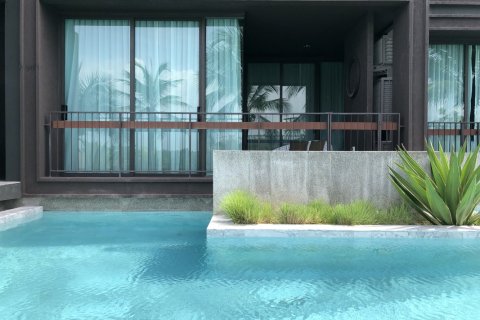 Кондоминиум с 2 спальнями в Раваи, Таиланд № 3891