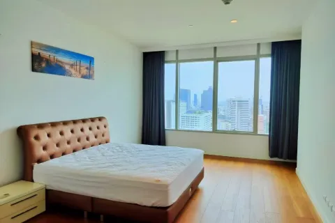 Condo à Pathum Wan, Bangkok, Thaïlande, 2 chambres  № 158278 - photo 4