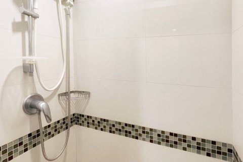 Condo in Yan Nawa, Bangkok, Thailand, 2 bedrooms  № 158276 - photo 12