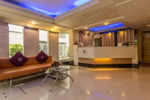 Отель в Ваттхане, Бангкок, Таиланд  № 158282 - фото 1