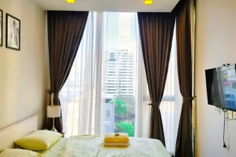 Studio dans le Condo à Watthana, Bangkok, Thaïlande  № 158280 - photo 12