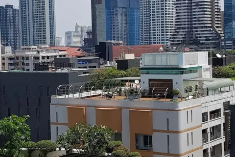 Studio dans le Condo à Watthana, Bangkok, Thaïlande  № 158280 - photo 24